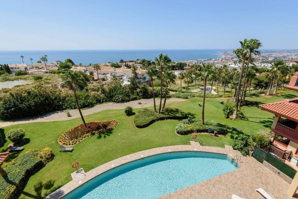 Benalmadena Luxury Apartment Buitenkant foto